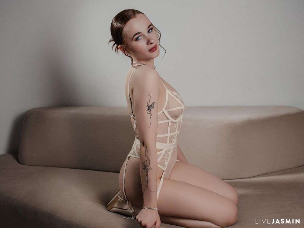 Live cam model AbigailForlands