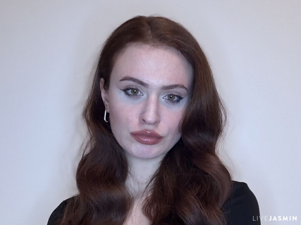 Live cam model AlenaVeriko