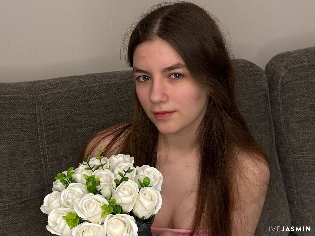 Live cam model AliseWolker