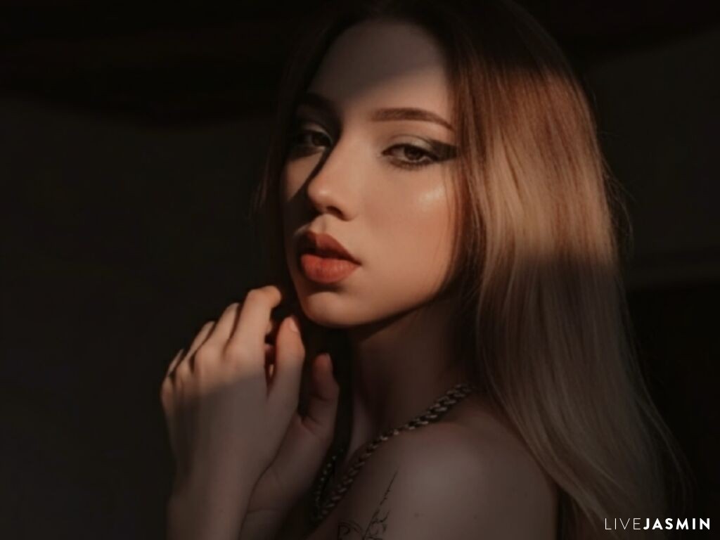 Live cam model AlissonMontclair