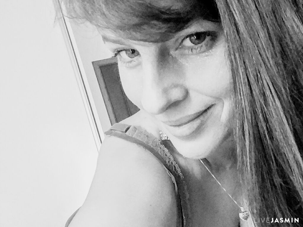 Live cam model AmazingNicole