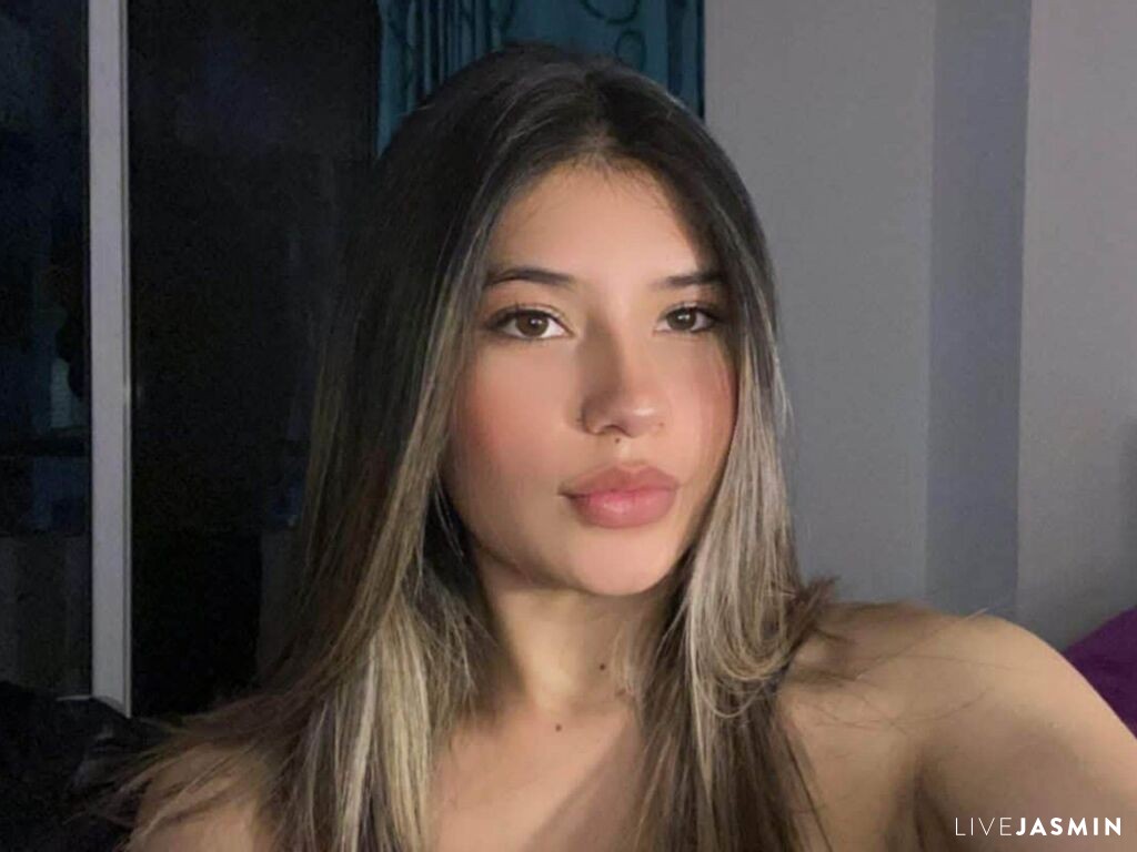 Live cam model AmberElisa
