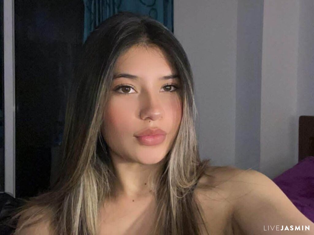 Live cam model AmberEvelyn