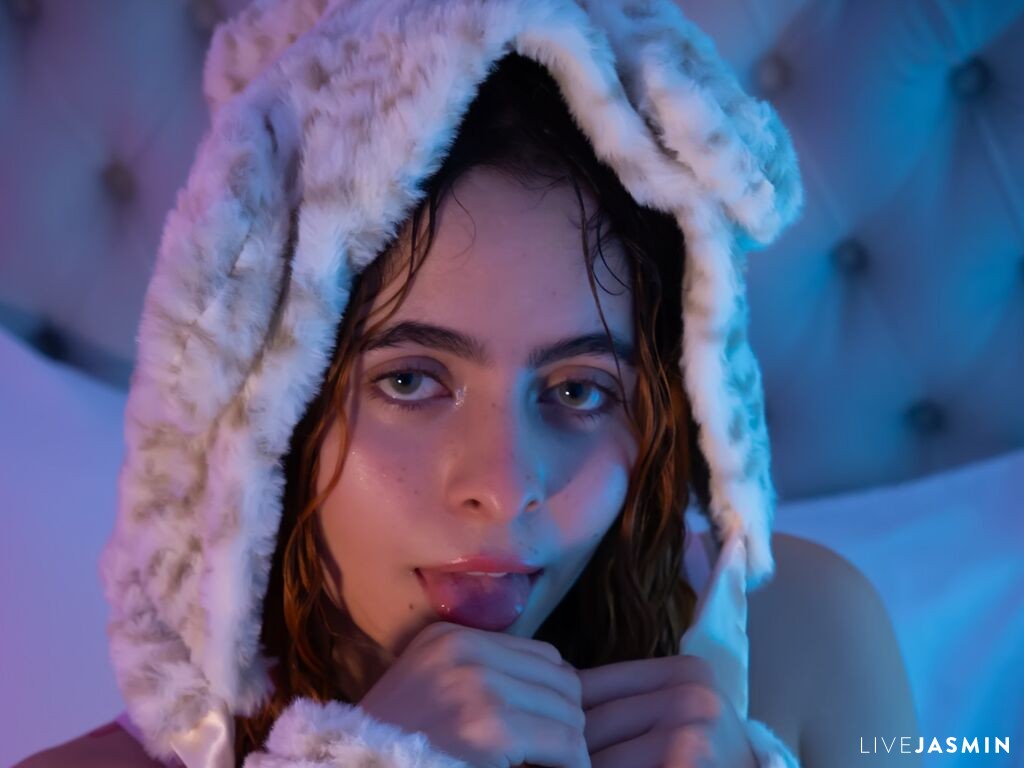 Live cam model AmilyJolie