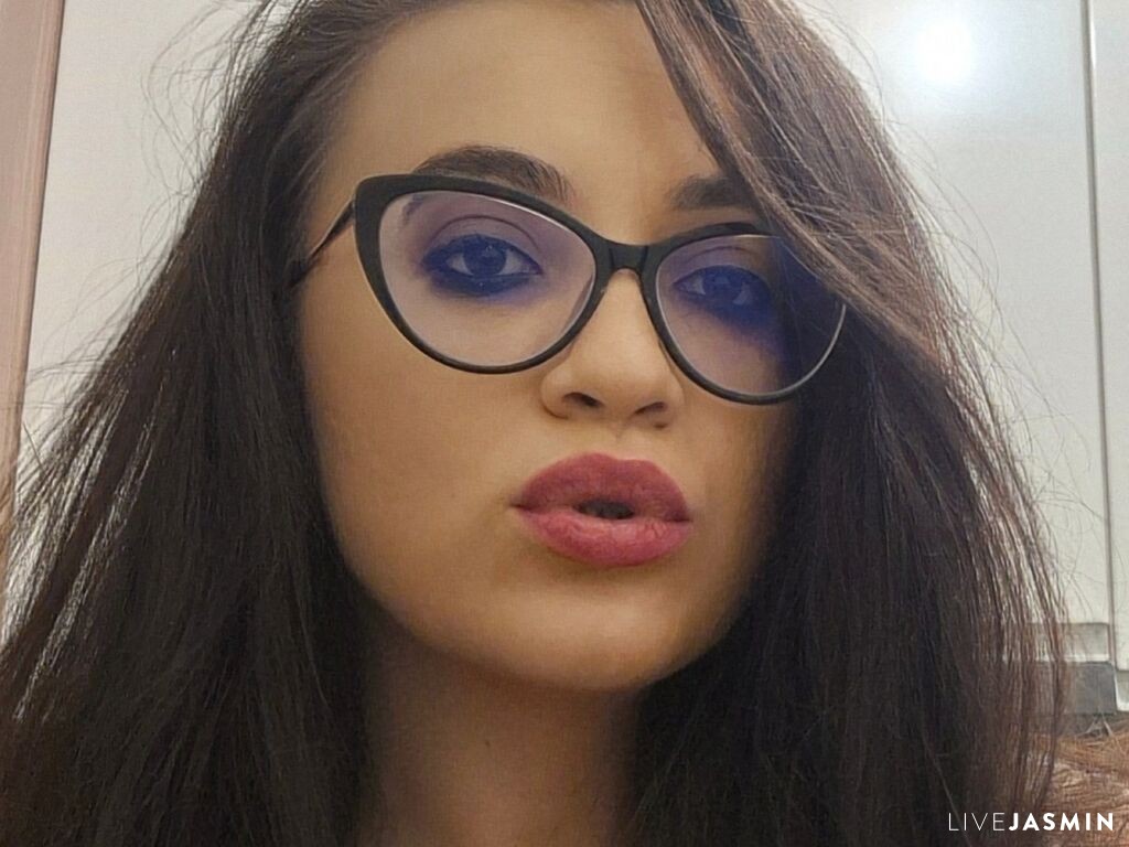 Live cam model AmyClarke