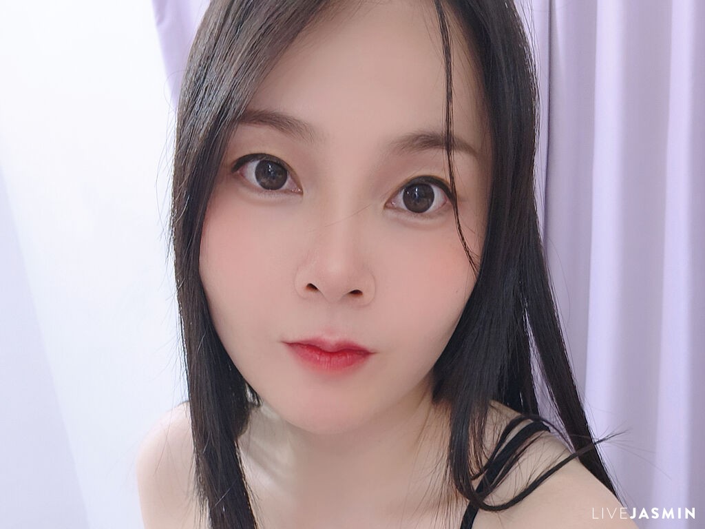 Live cam model AmyLishers