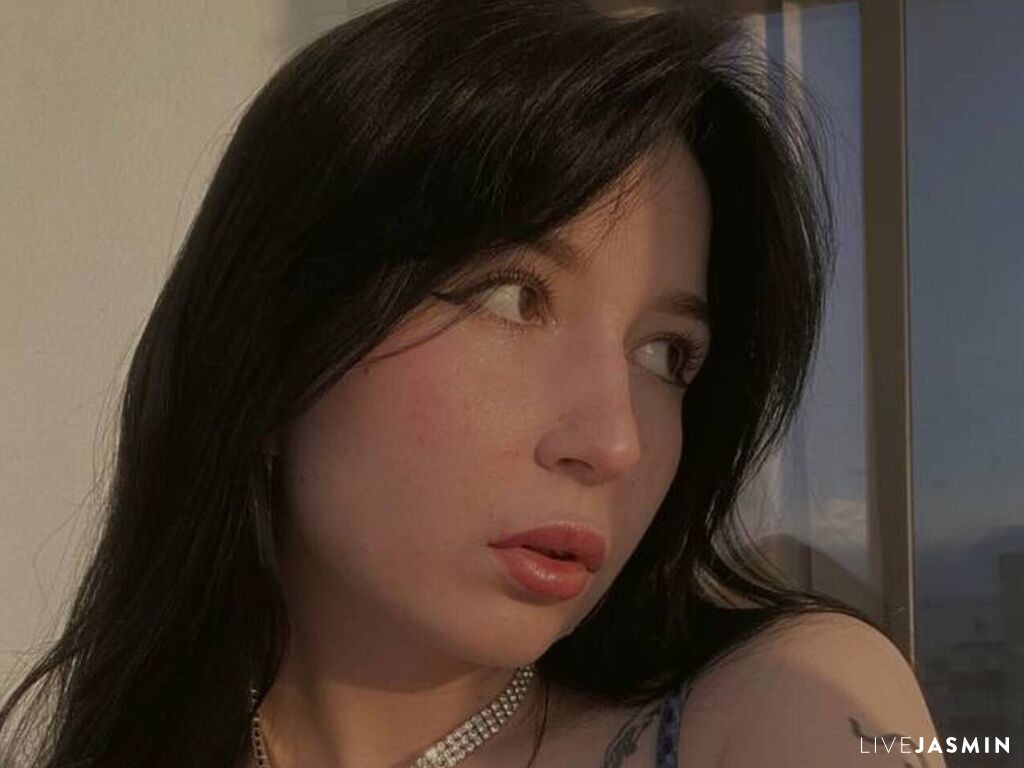 Live cam model AngelinaGaus