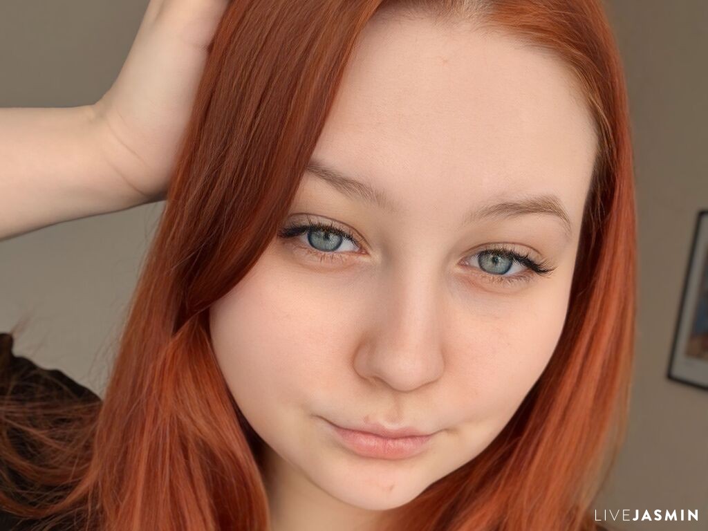 Live cam model AnnaHerrmann