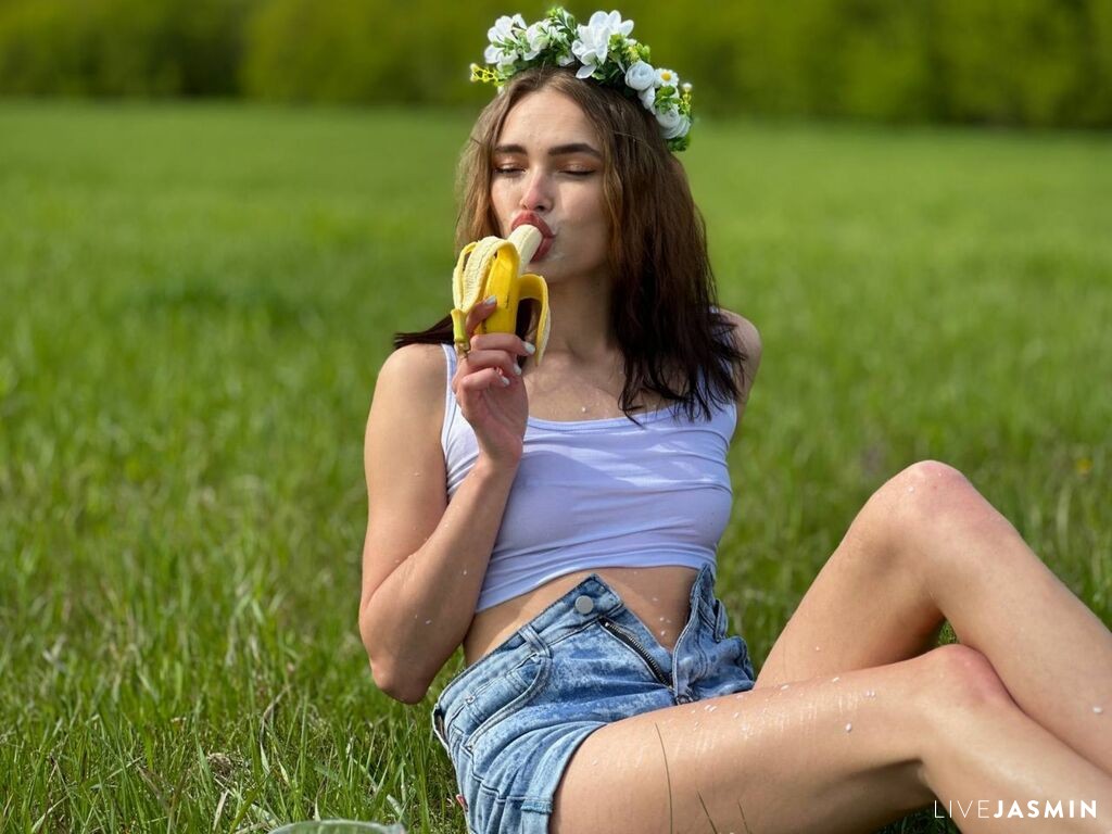 Live cam model AnnaWell