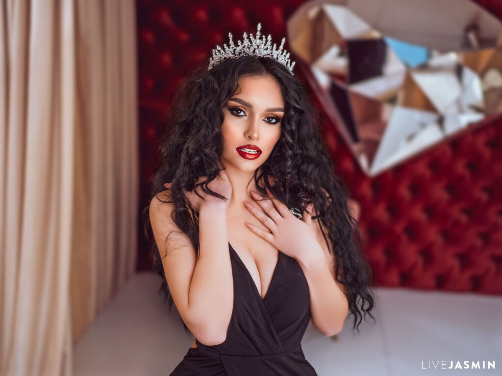 Live cam model ArielNoiry