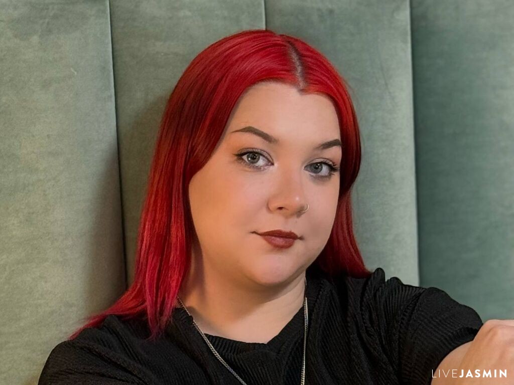 Live cam model AuroraBells