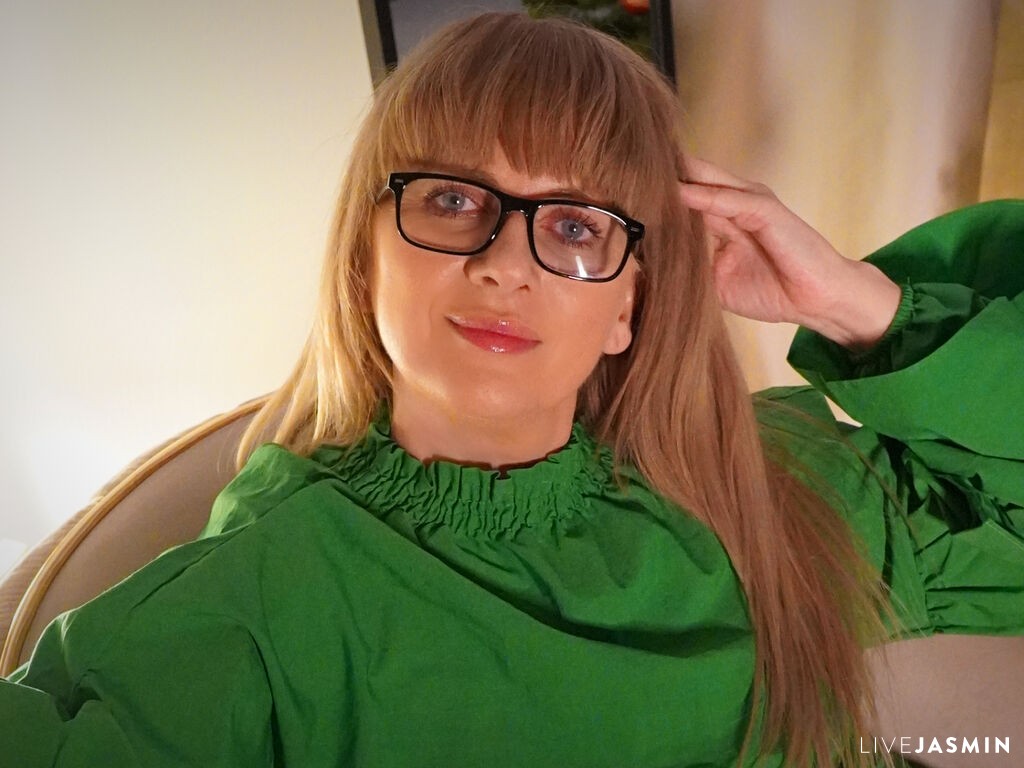 Live cam model AyannaAustin