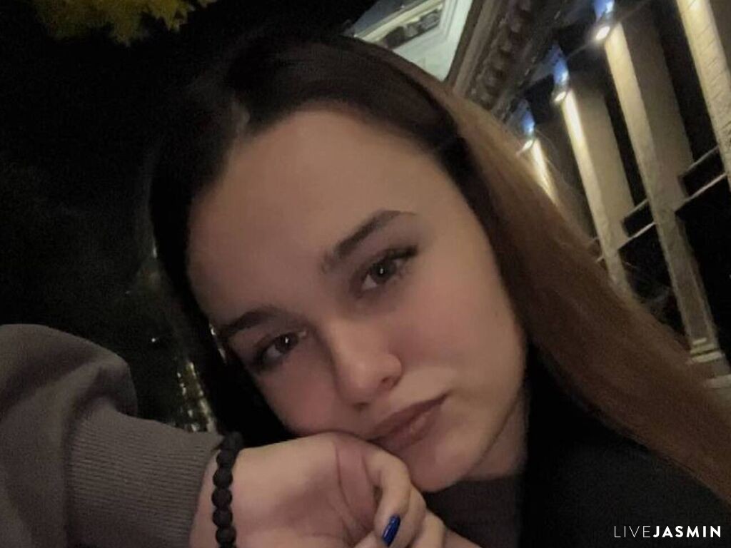 Live cam model BarbaraColon