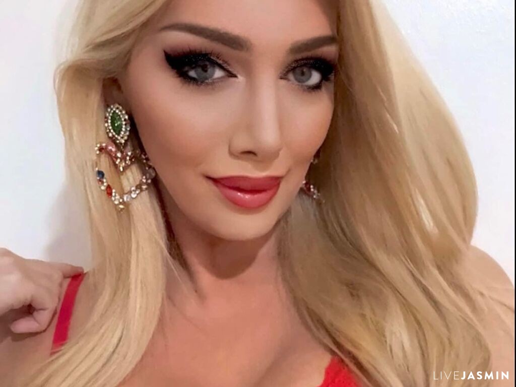 BarbiBentley live cam girl profile
