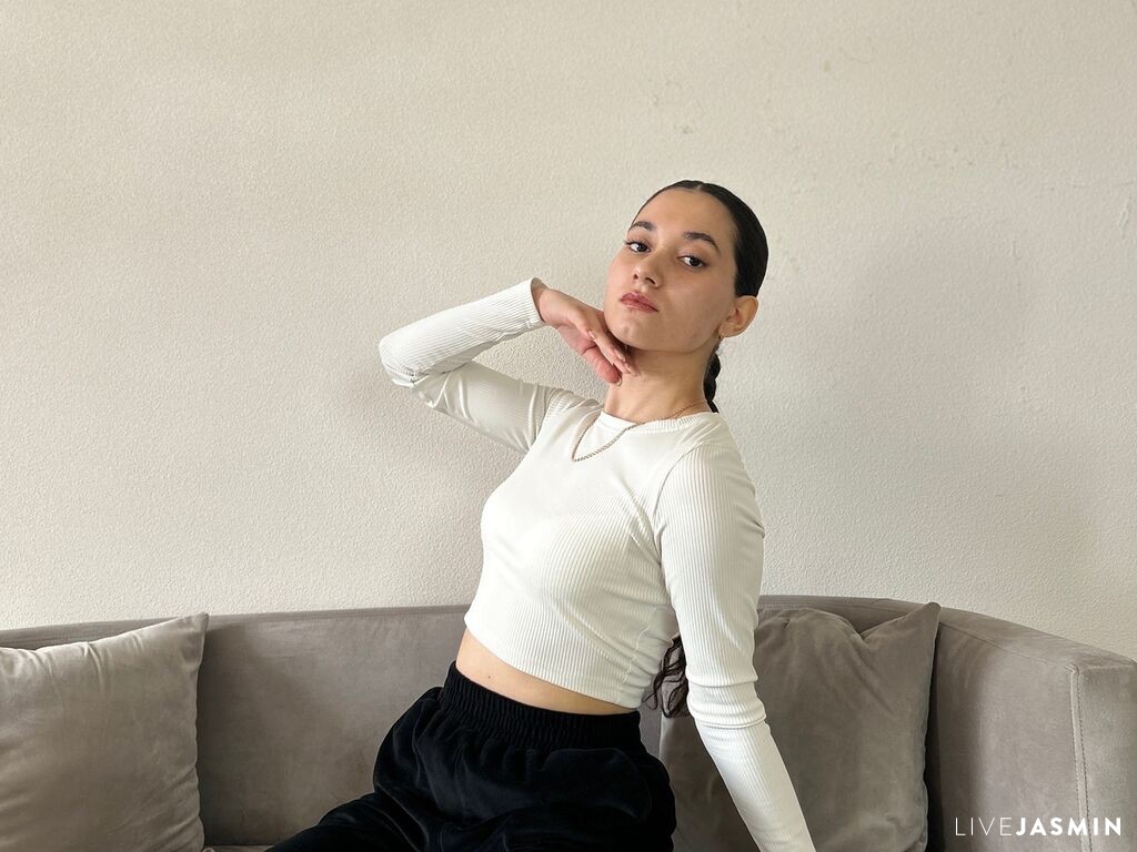 Live cam model BettyMaldonado