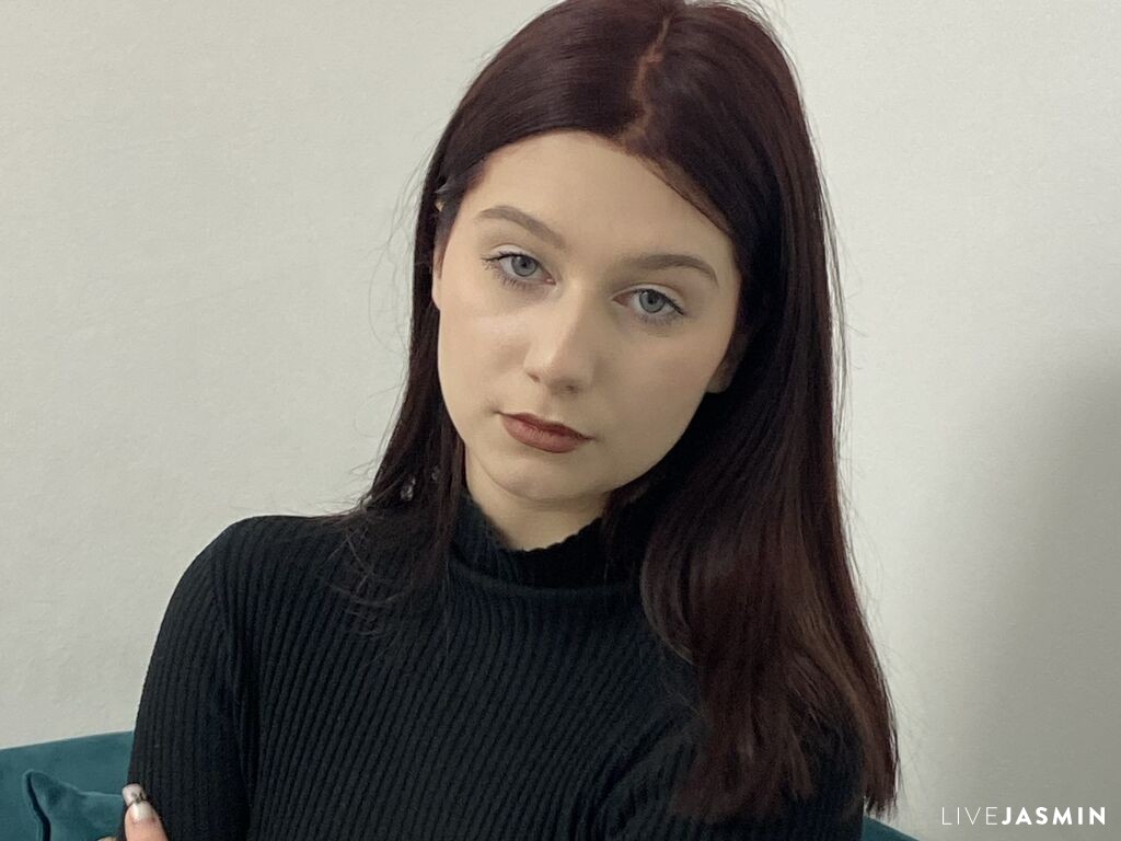 Live cam model BeverleyCoccoli