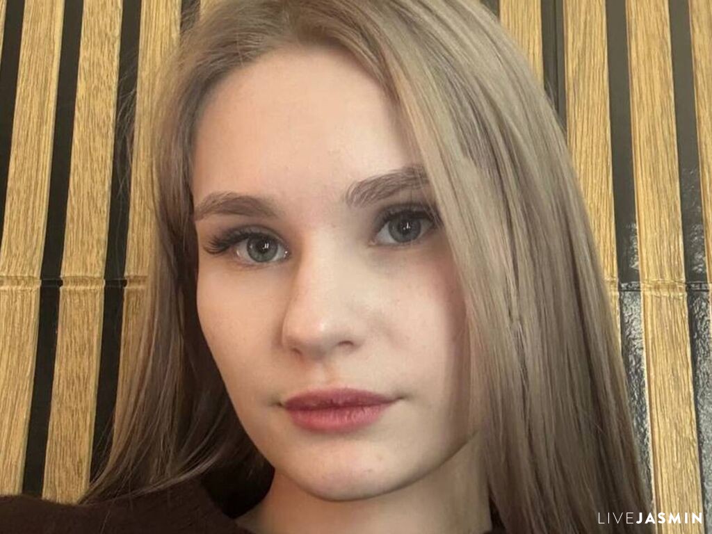 CalypsoVirel LiveJasmin model profile