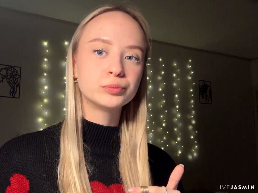Profile photo for CarlottaMarx
