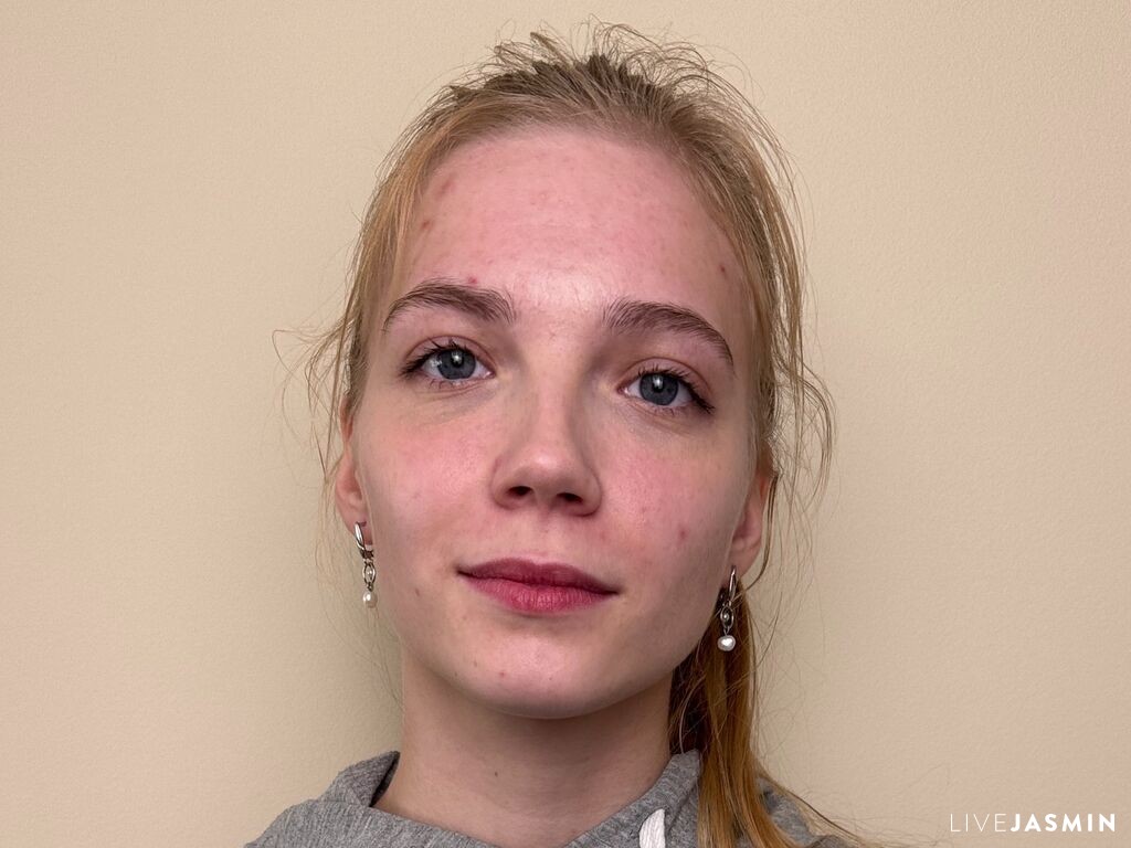 Live cam model CarmanChapmon