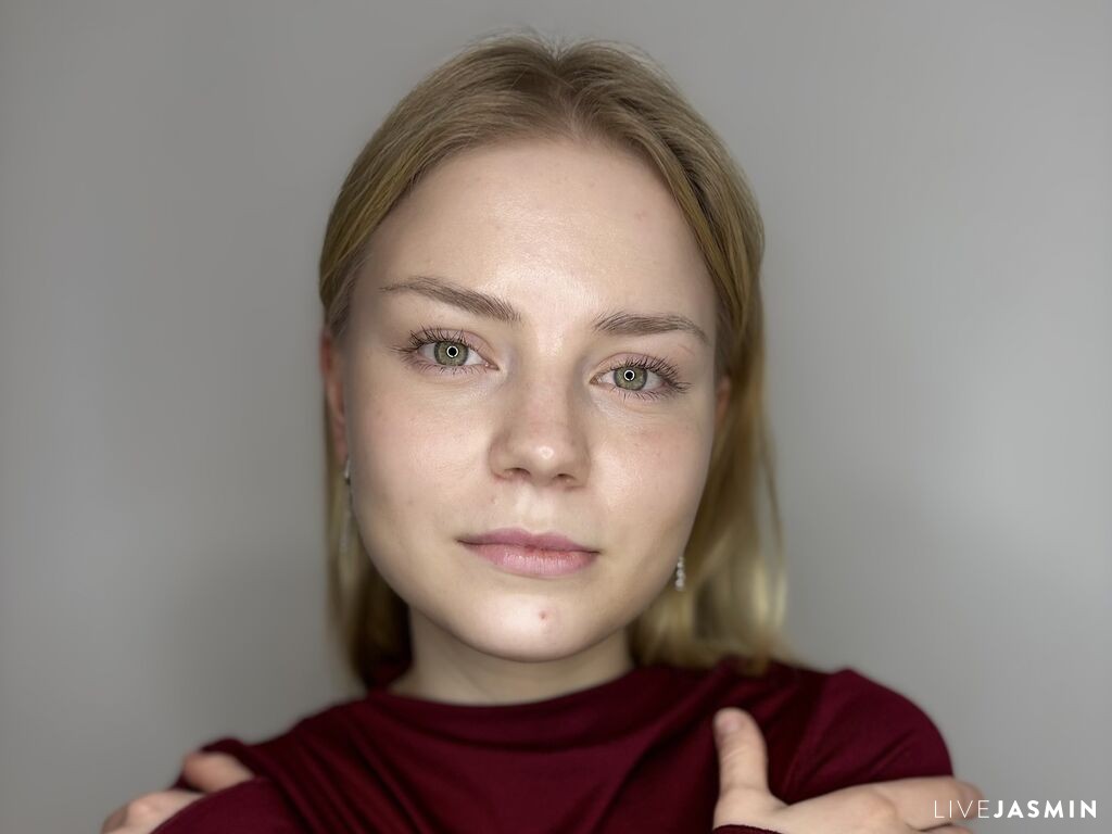 Live cam model CarolynPratt
