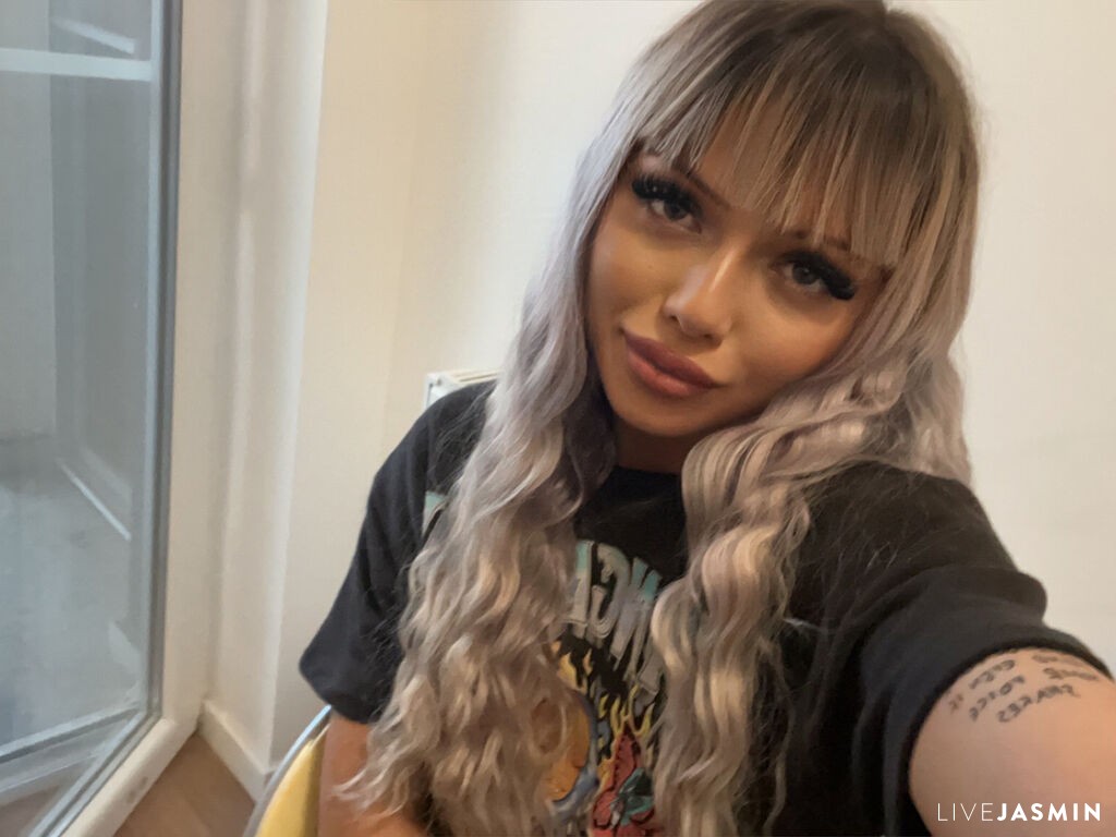Browse CassidyKitty live chat profile