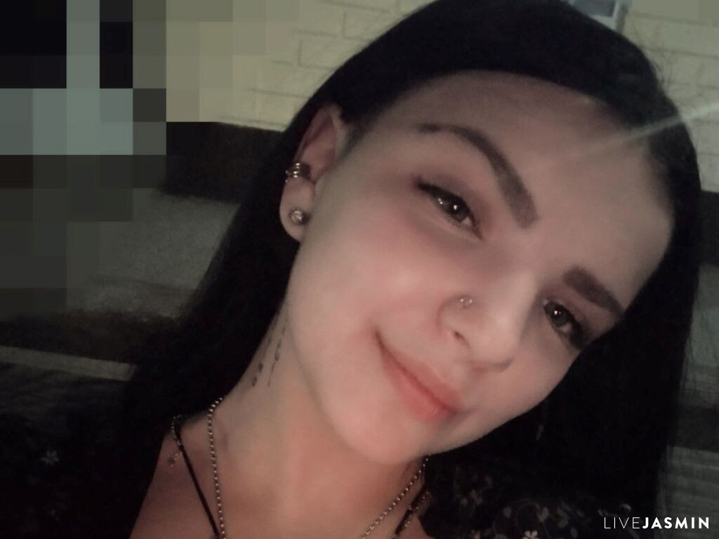 Live cam model CatalinaBetita