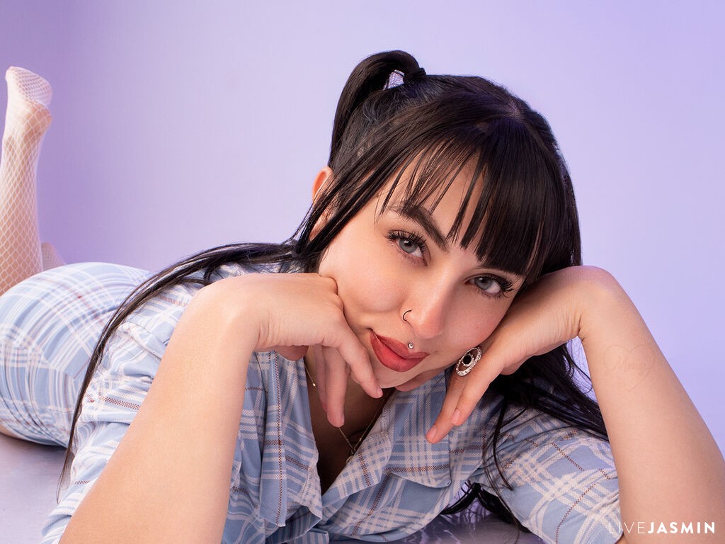 Live cam model CatalinaRoselle
