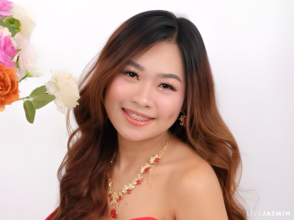 View CathyMicheals cam profile and live status