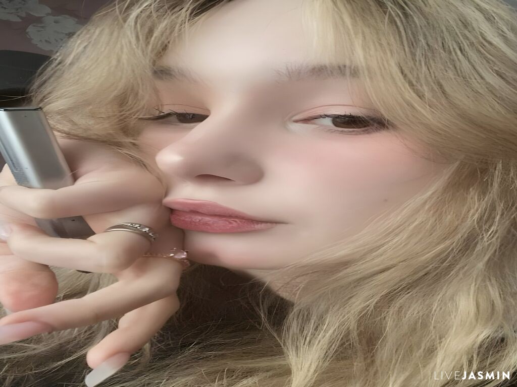 Live cam model CicelyAdessa