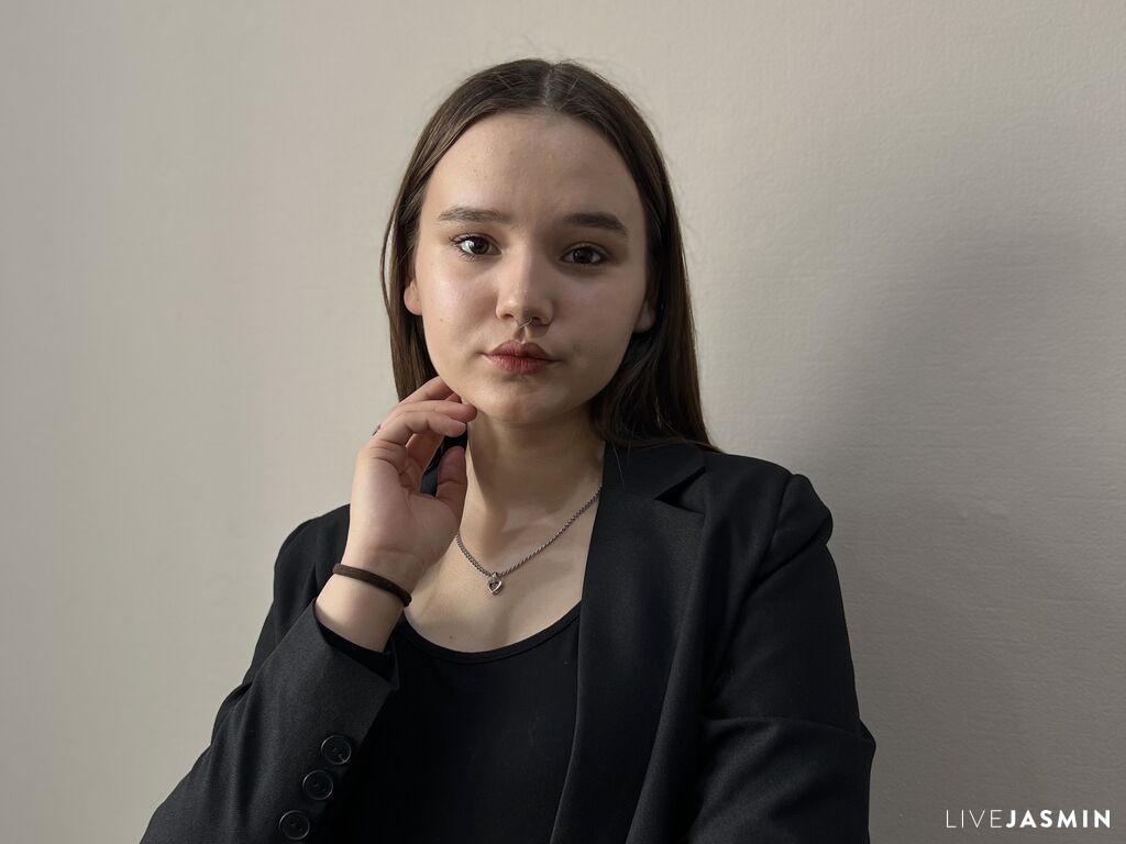 Live cam model CletaBooth