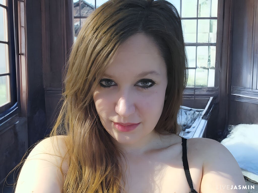 Live cam model CorrieLodge
