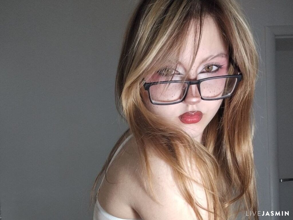 CristinWan LiveJasmin model profile