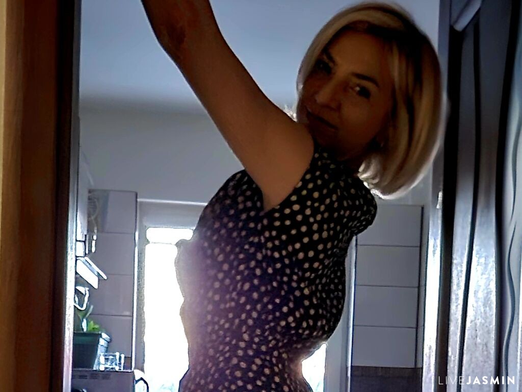 Live cam model DahliaDew