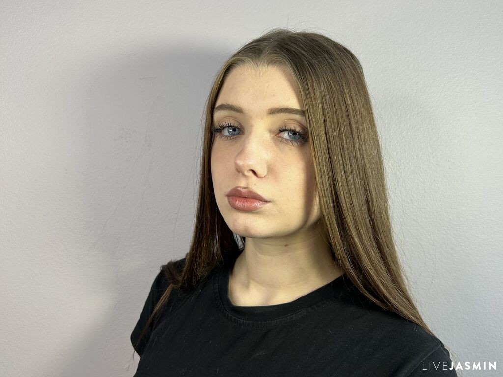 Live cam model DanaDutter
