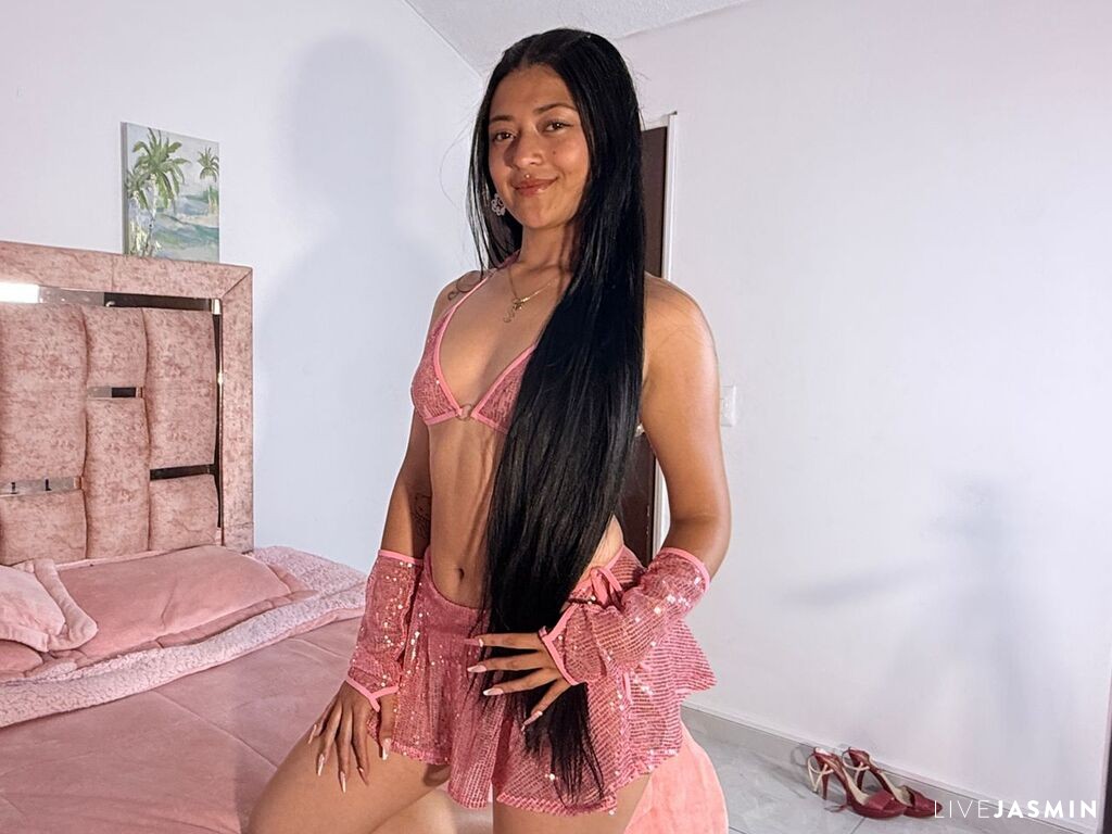 Live cam model DannieFlores
