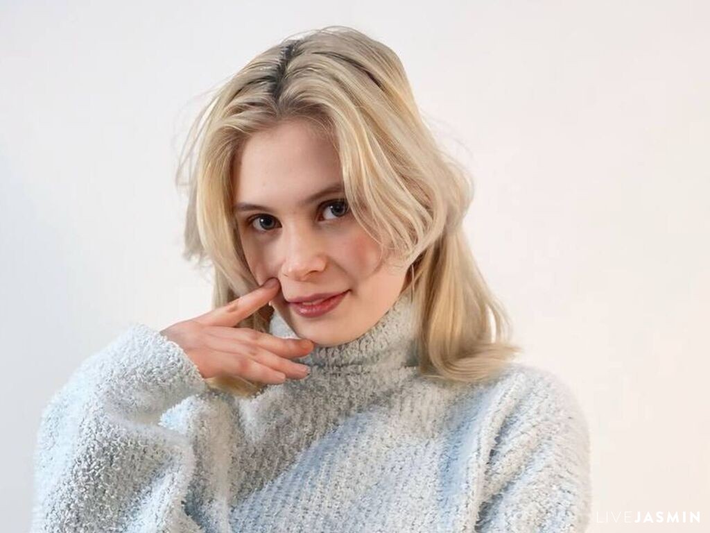 DionTarzia live cam girl profile