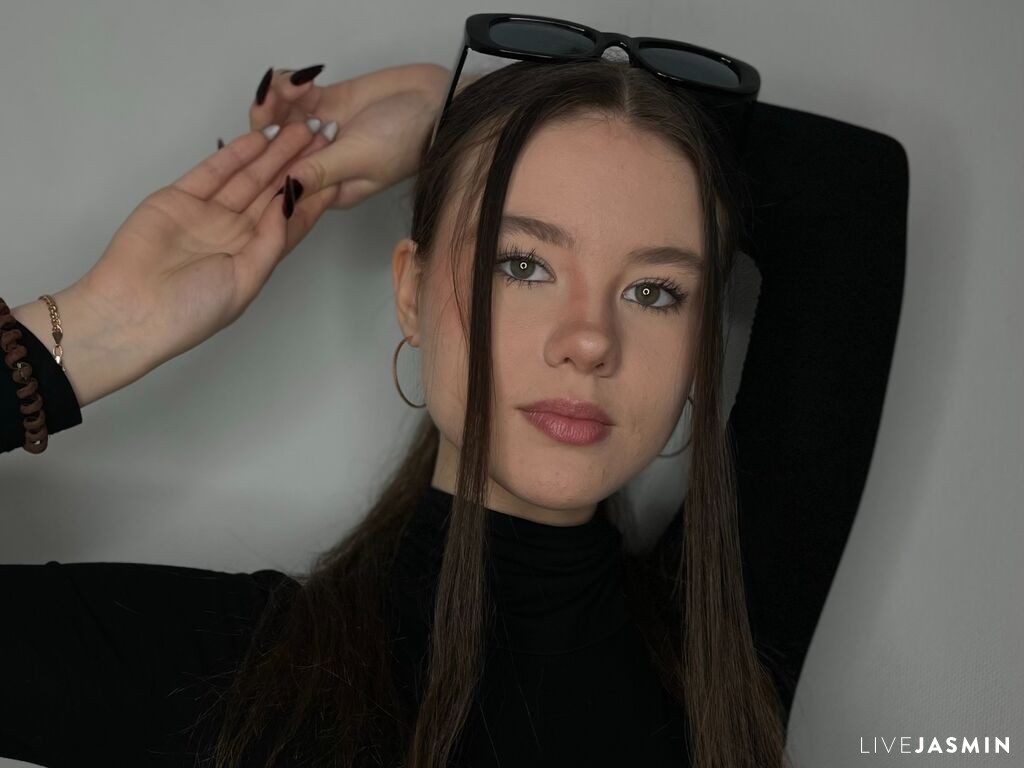 Live cam model EdytHatter