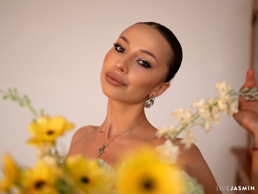 Live cam model ElizabethNorris