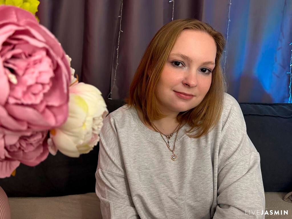 ElizabethWalson live cam girl profile