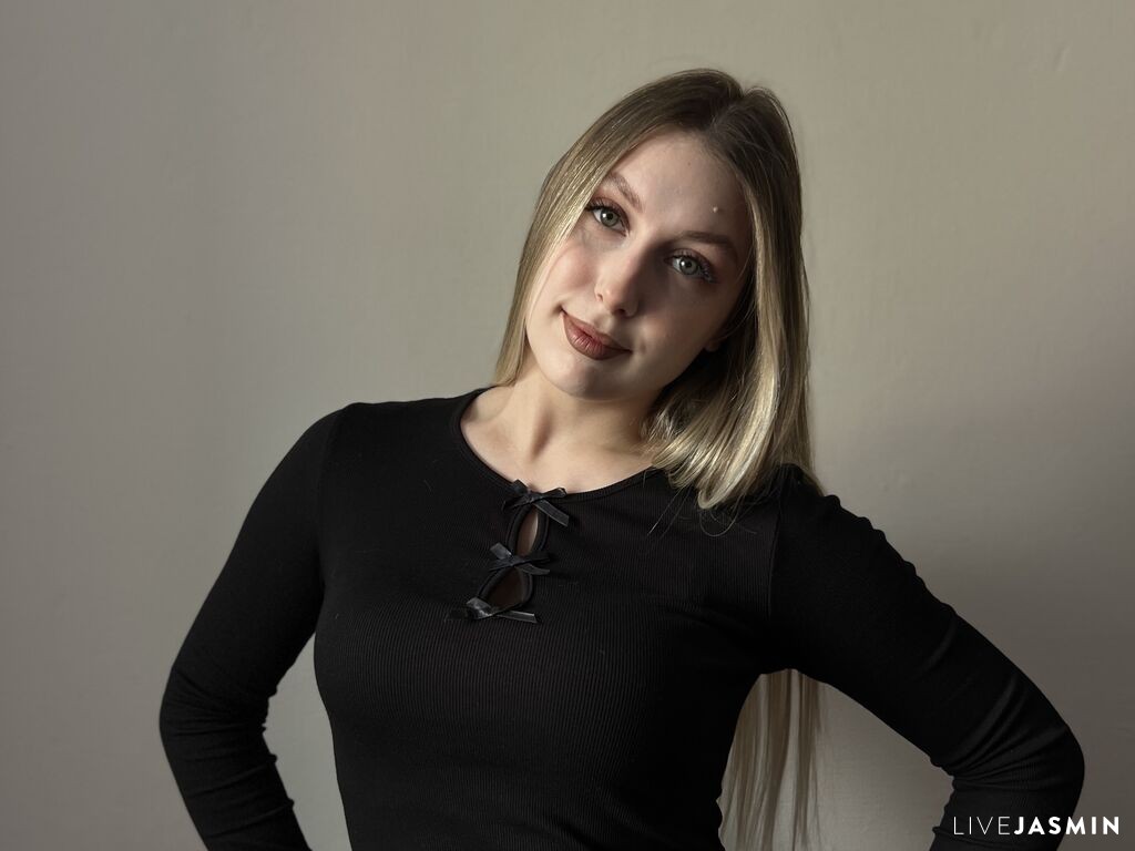 Live cam model ElviraMarcial