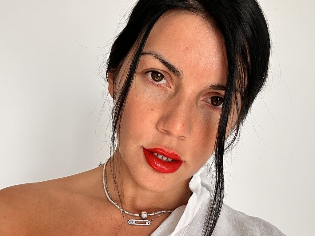 Live cam model ErikaErika