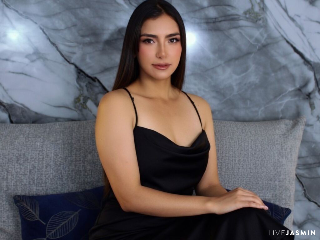 Live cam model EvelineCoa