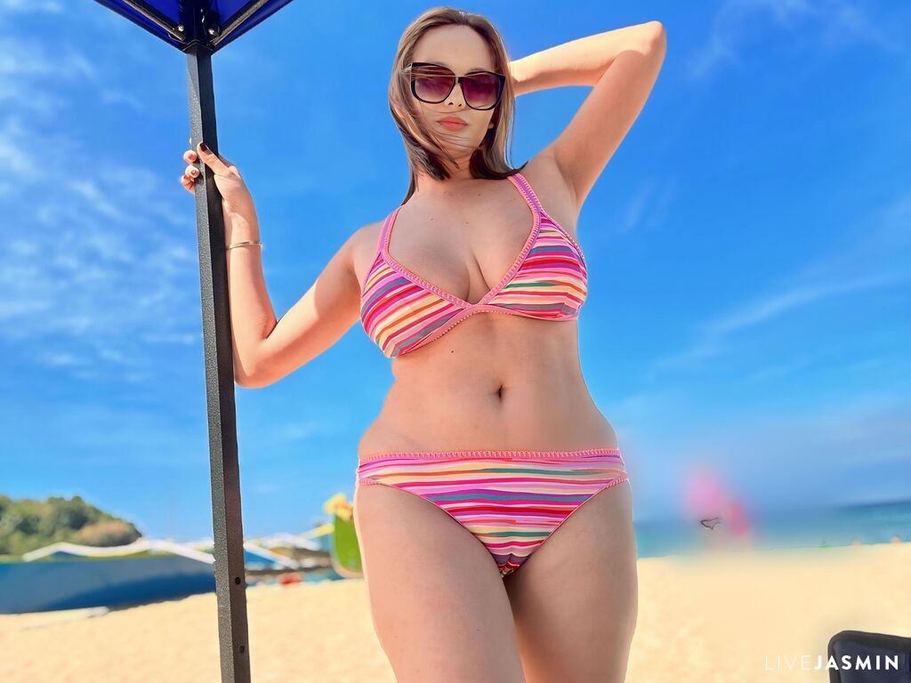 Live cam model FelictyStar