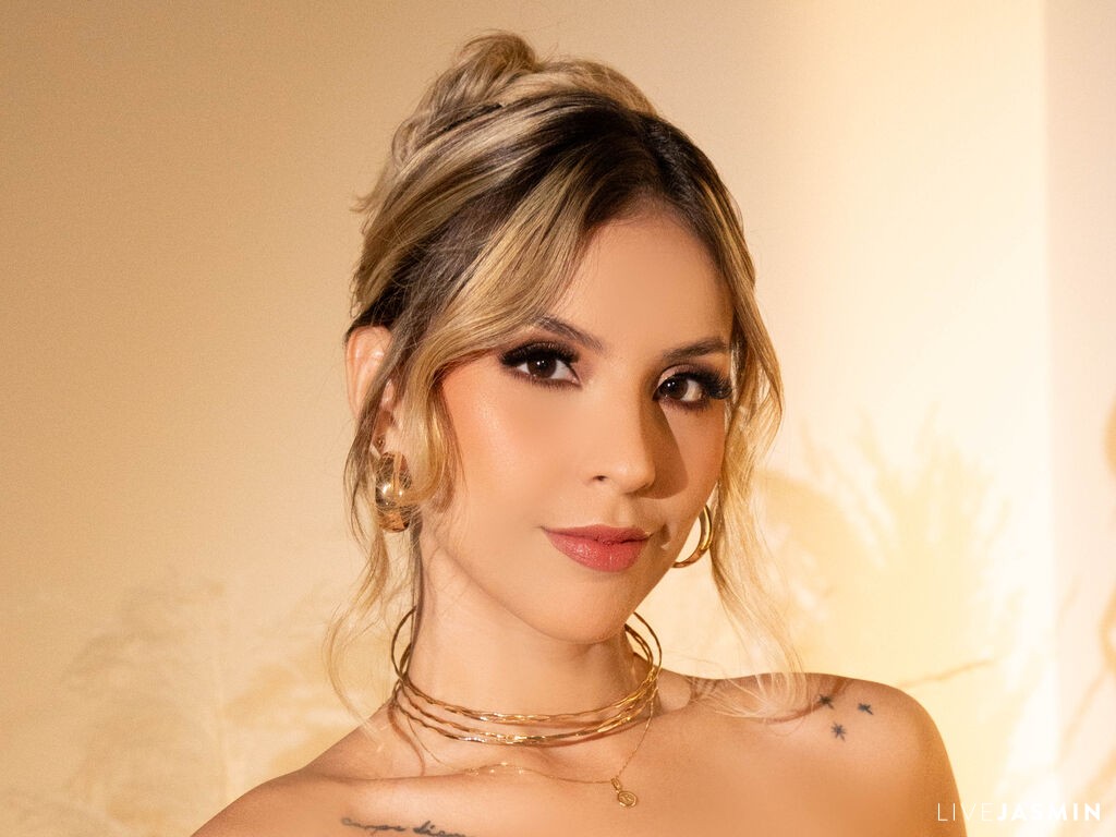 GeraldineRossi LiveJasmin model profile