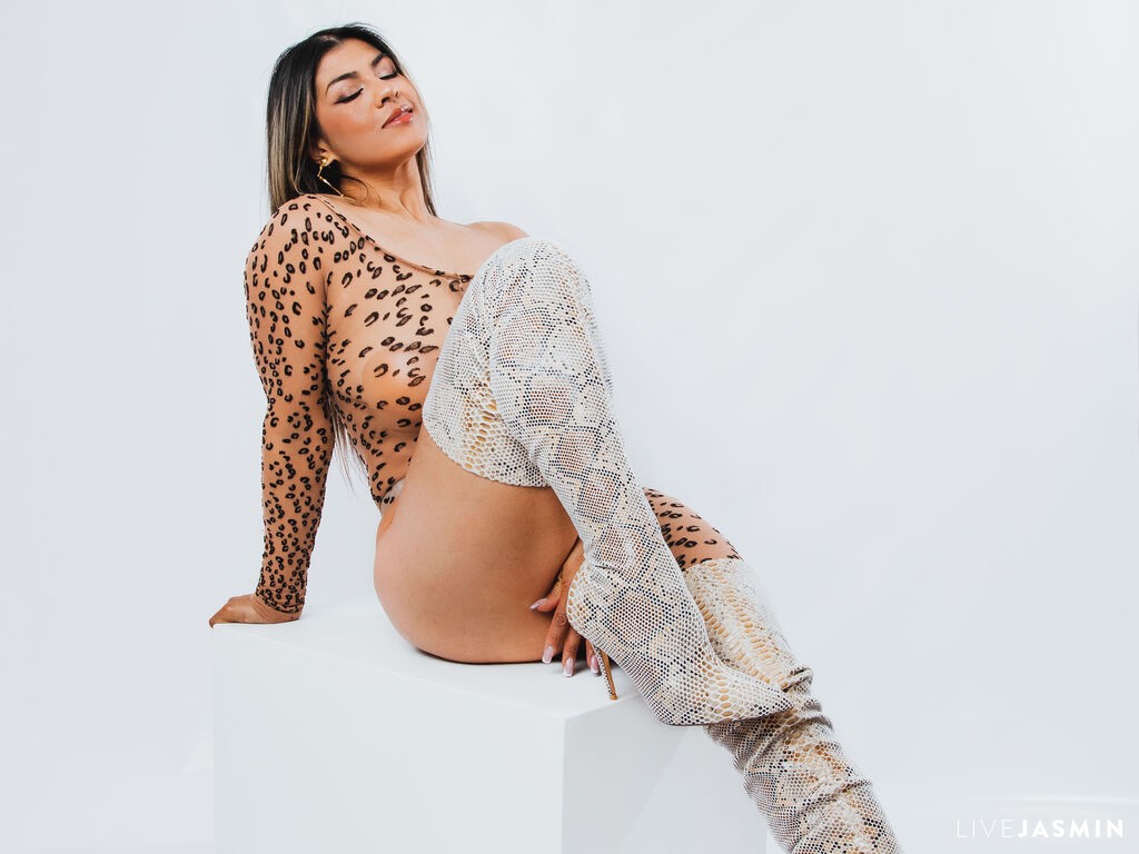 GiaMartineli LiveJasmin model profile