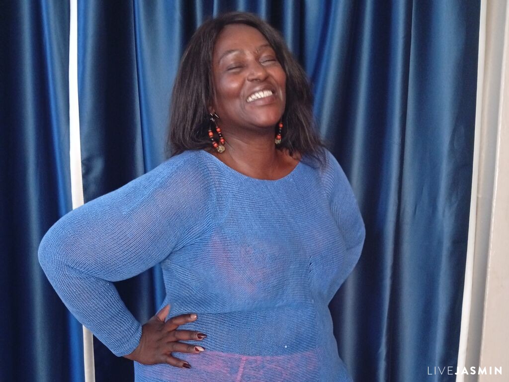 Browse GladysWilliams live chat profile