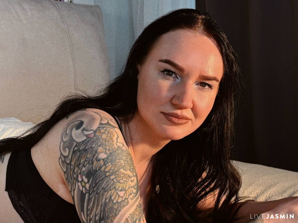 GraceSchnieder live cam girl profile