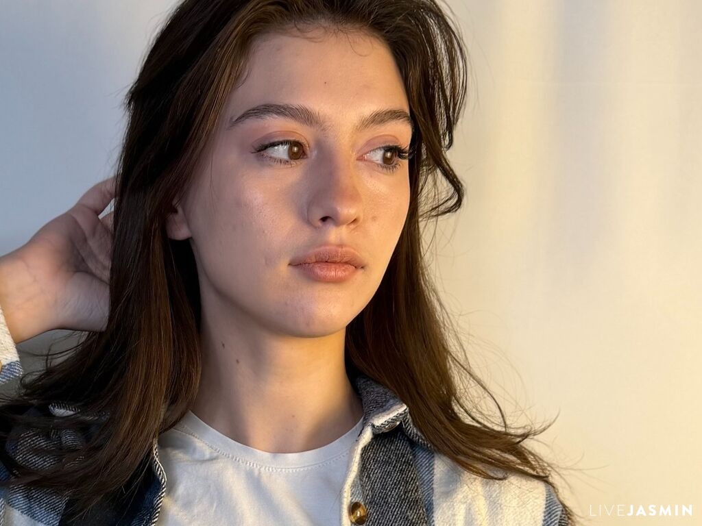 HermilaKegerries LiveJasmin model profile