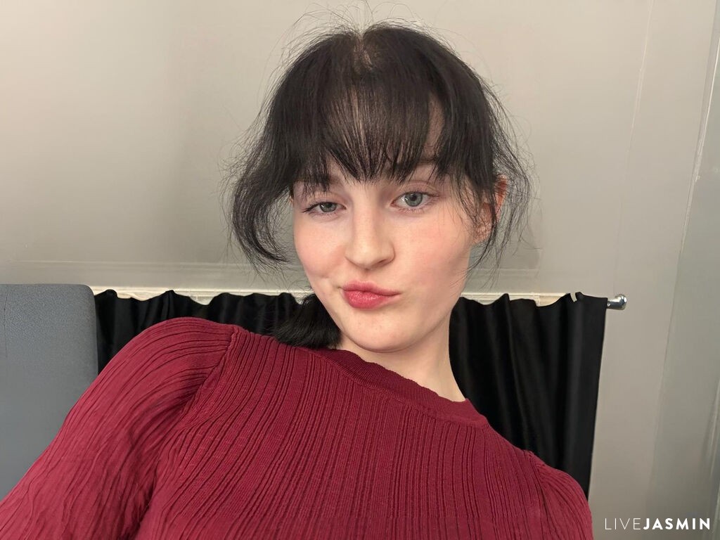 HiediChilo live cam girl profile