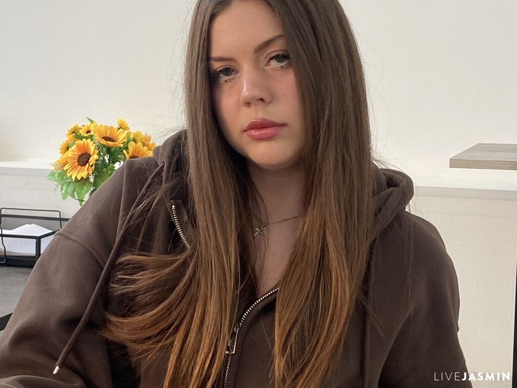 Live cam model HildredBrage